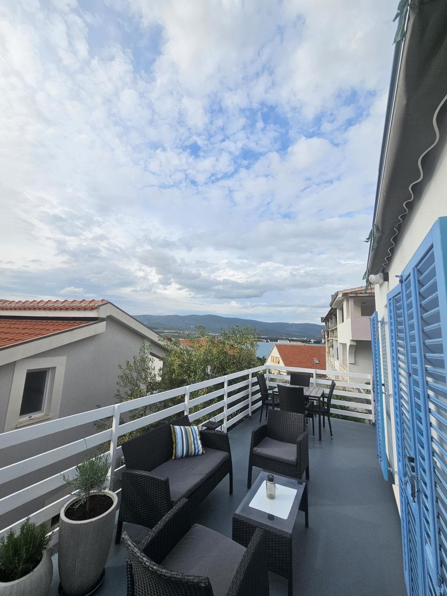 Apartment Tina Trogir Extérieur photo
